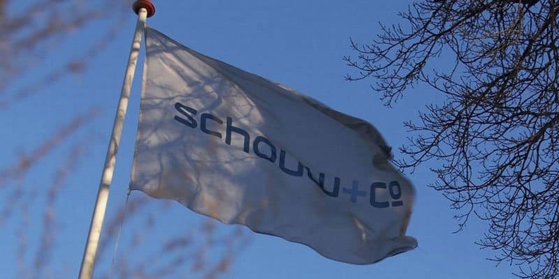 Schouw fokuserer på indtjening fremfor vækst