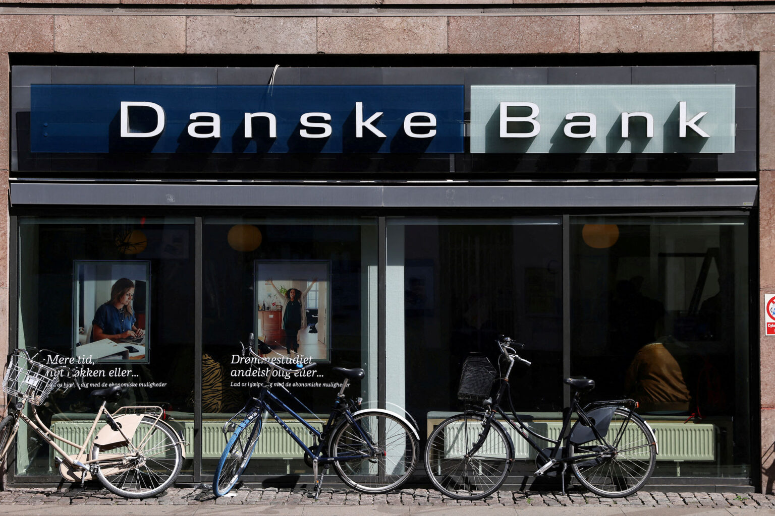 Danske Banks toplinjevækst sprænger forventninger