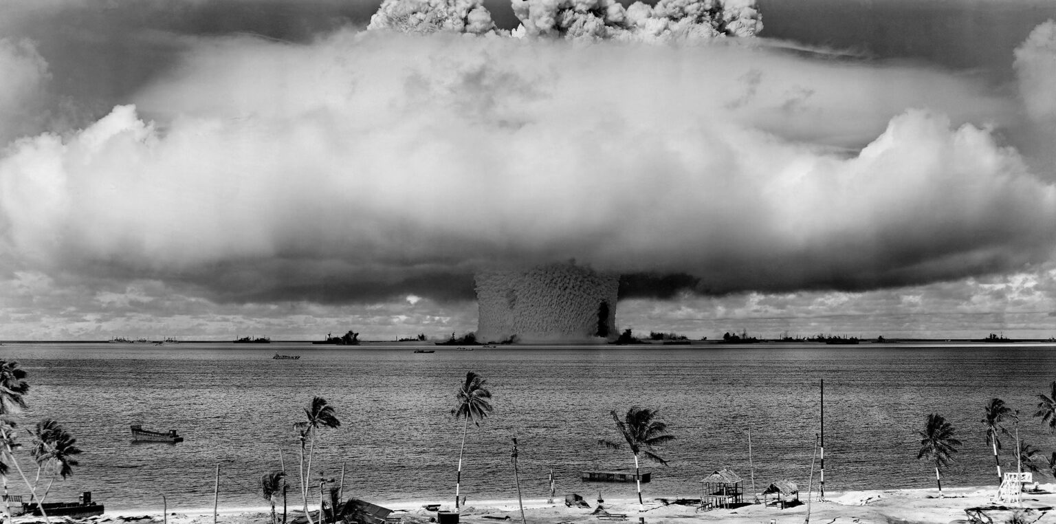 Boganmeldelse – Atomkrig i 2034 – eller før?