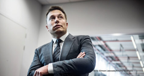 Boganmeldelse – Elon Musk: Skal milliardærer spille geopolitik?