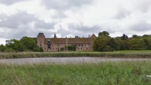 Bo Ladegaard ejer blandt andet Aalholm Slot på Lolland.