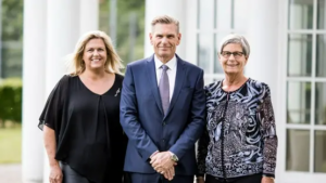 Birgitte B.. Fleggaard, Ole B. Fleggaard og Susanne B. Fleggaard, som sidder i bestyrelsen for Fleggaard. Foto: Fleggaard/ PR