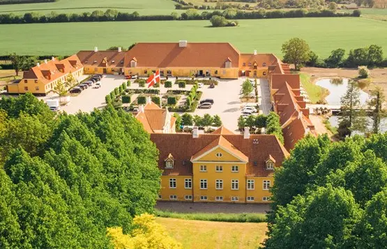 Broløkke Herregård på Sydlangeland