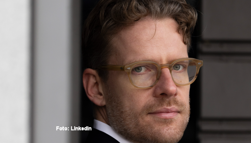 Peter Meedom, f. 1986, er ph.d. i litteraturvidenskab, sprogofficer i russisk